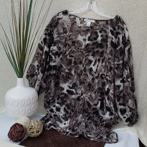 Elegant animal print blouse